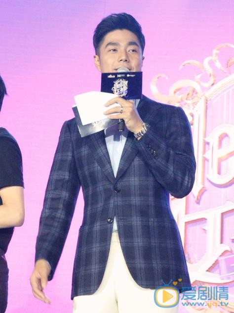 袁成杰活动照 袁成杰高清写真_袁成杰高清剧照