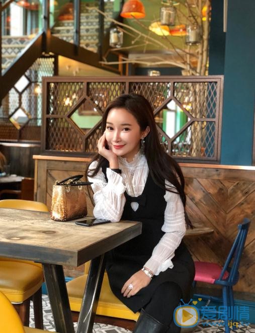 孙心娅街拍写真 孙心娅高清写真_孙心娅高清剧照