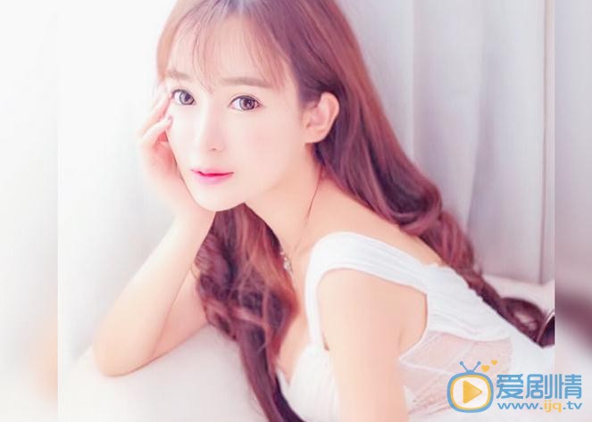 孙心娅粉色写真 孙心娅高清写真_孙心娅高清剧照