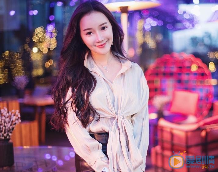 孙心娅街拍写真 孙心娅高清写真_孙心娅高清剧照