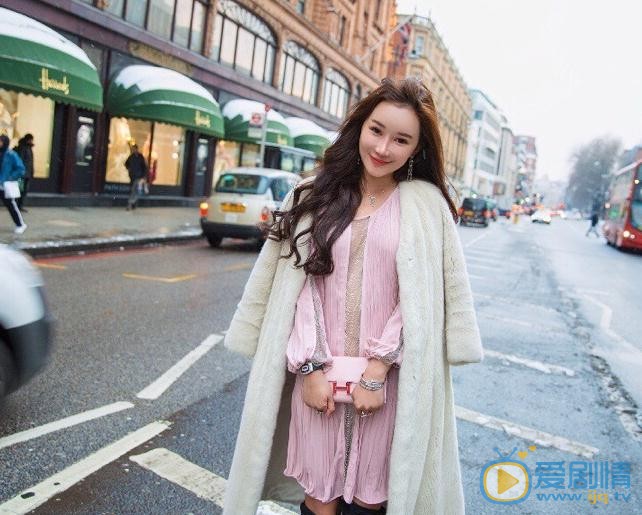 孙心娅街拍写真 孙心娅高清写真_孙心娅高清剧照