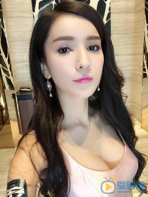 王希维生活照 王希维高清写真_王希维高清剧照