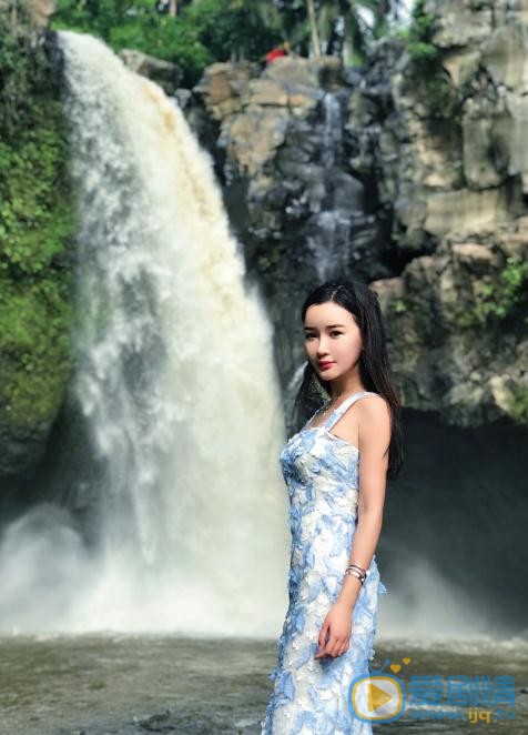 孙心娅海边写真 孙心娅高清写真_孙心娅高清剧照