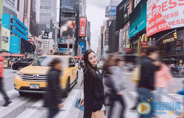 孙心娅异国街头 孙心娅高清写真_孙心娅高清剧照