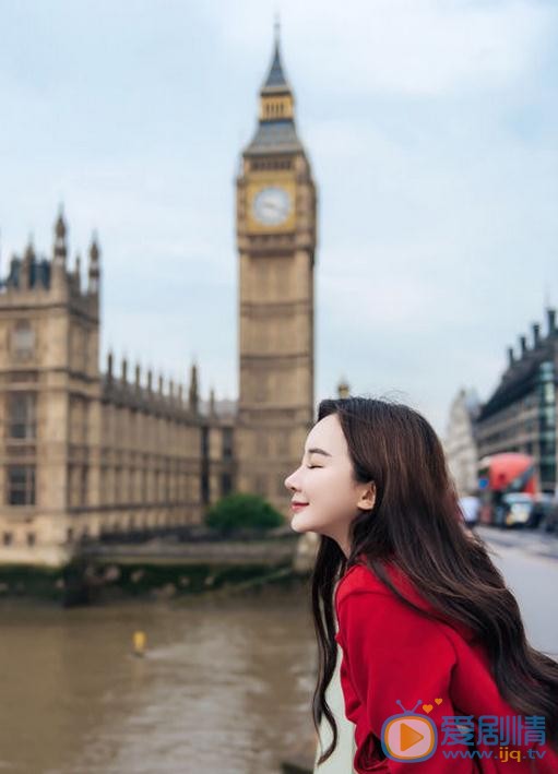 孙心娅红色写真 孙心娅高清写真_孙心娅高清剧照