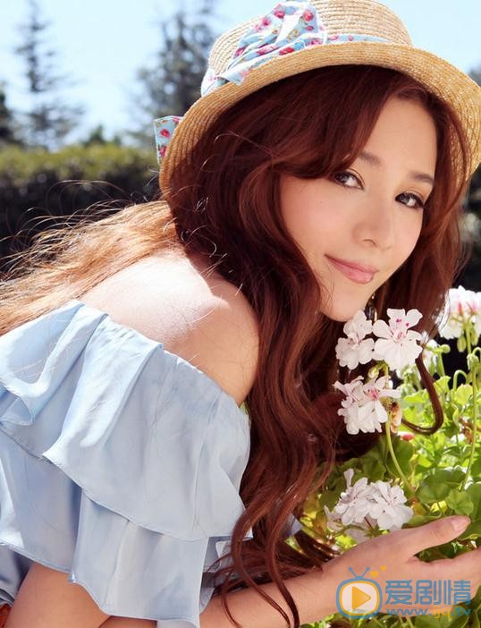 王希维早期写真 王希维高清写真_王希维高清剧照