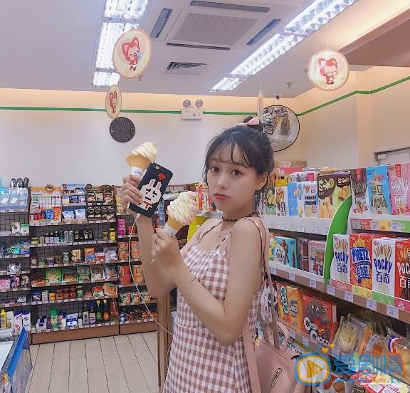 牛泽萌俏丽写真 牛泽萌高清写真_牛泽萌高清剧照