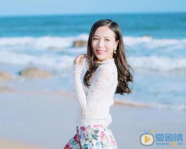 王曼妮海边写真 王曼妮高清写真_王曼妮高清剧照