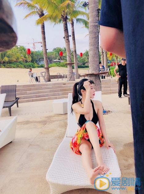 王曼妮比基尼照 王曼妮高清写真_王曼妮高清剧照