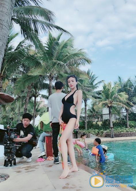 王曼妮比基尼照 王曼妮高清写真_王曼妮高清剧照