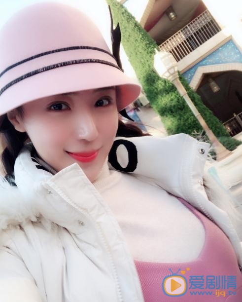 王曼妮生活照 王曼妮高清写真_王曼妮高清剧照