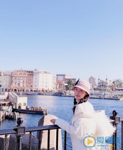 王曼妮生活照 王曼妮高清写真_王曼妮高清剧照