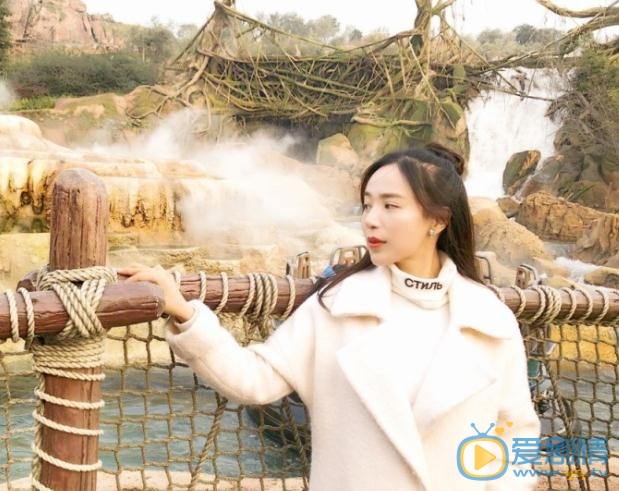 王曼妮生活照 王曼妮高清写真_王曼妮高清剧照