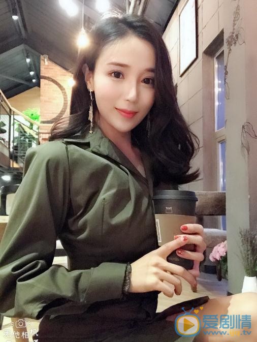 王曼妮生活照 王曼妮高清写真_王曼妮高清剧照