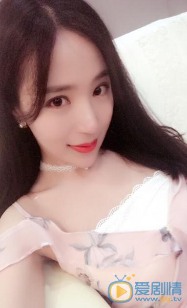 王曼妮生活照 王曼妮高清写真_王曼妮高清剧照