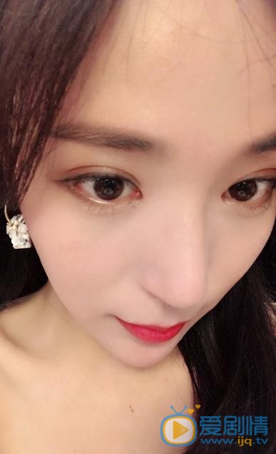 王曼妮生活照 王曼妮高清写真_王曼妮高清剧照