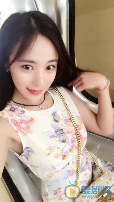王曼妮生活照 王曼妮高清写真_王曼妮高清剧照