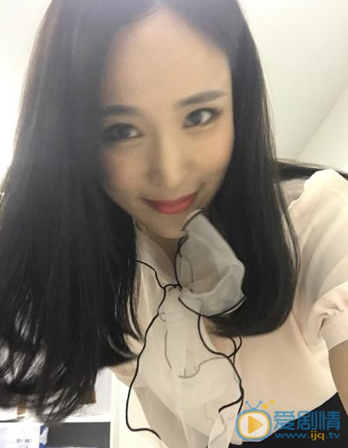 王曼妮生活照 王曼妮高清写真_王曼妮高清剧照