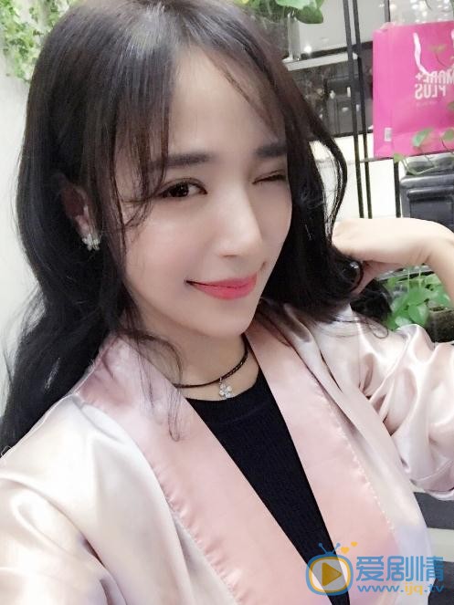 王曼妮生活照 王曼妮高清写真_王曼妮高清剧照
