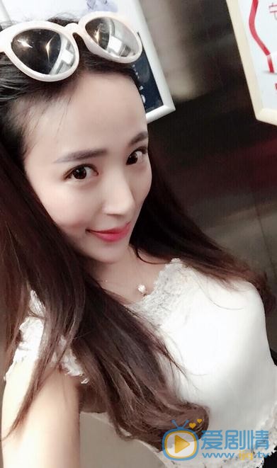 王曼妮生活照 王曼妮高清写真_王曼妮高清剧照