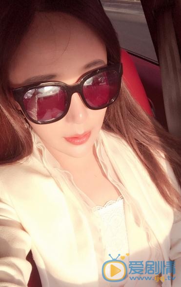 王曼妮生活照 王曼妮高清写真_王曼妮高清剧照