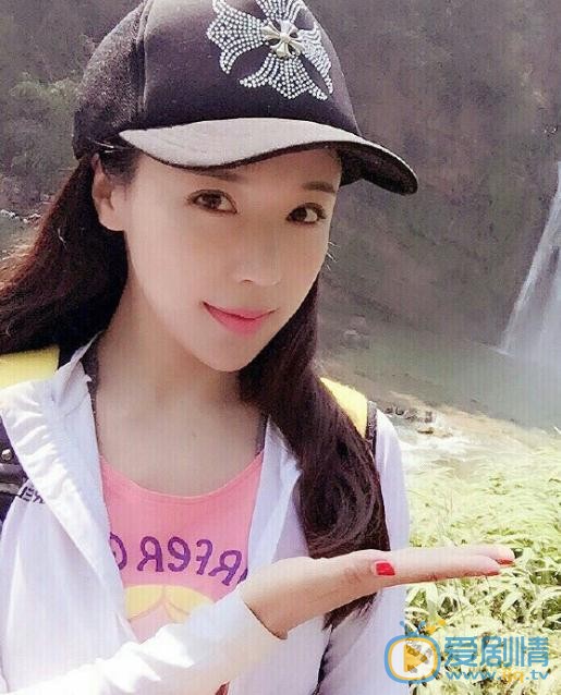 王曼妮生活照 王曼妮高清写真_王曼妮高清剧照