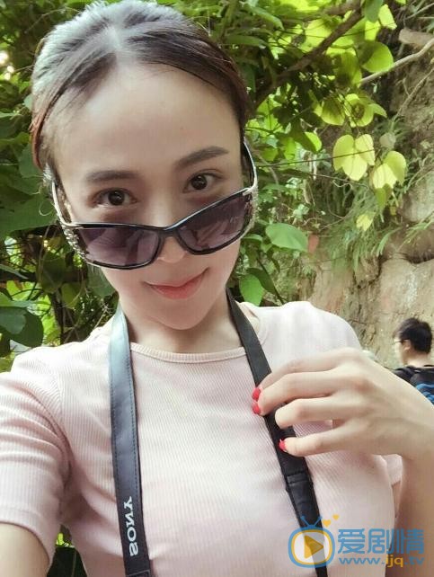 王曼妮生活照 王曼妮高清写真_王曼妮高清剧照