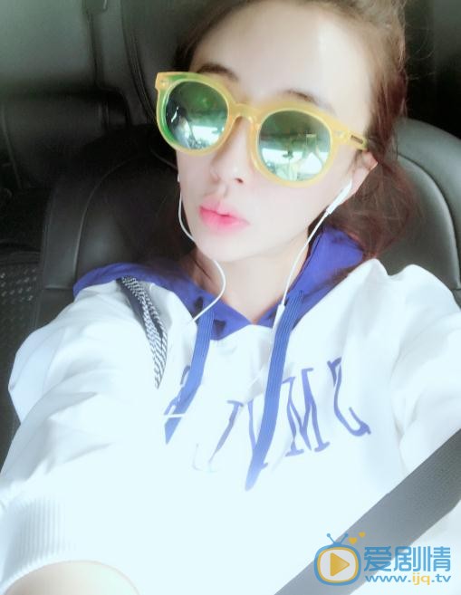 李羲儿可爱照 李羲儿高清写真_李羲儿高清剧照