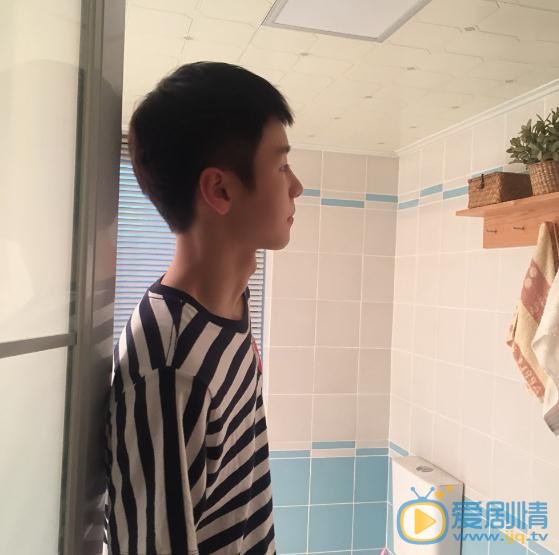 任胤菘文艺写真 任胤菘高清写真_任胤菘高清剧照
