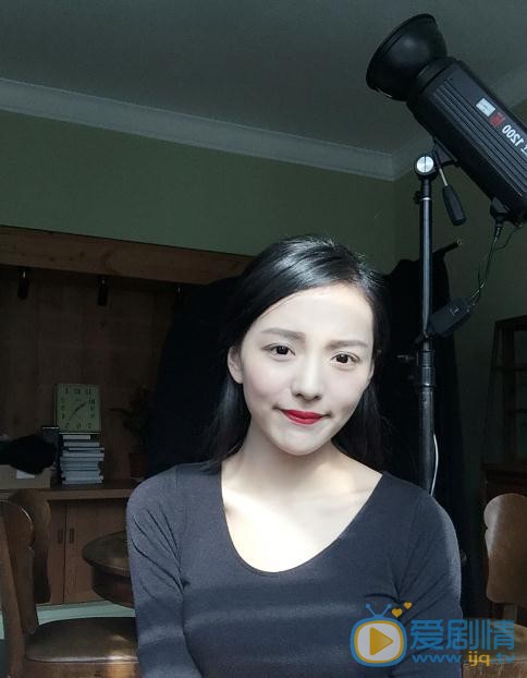 姜冰洁生活照 姜冰洁高清写真_姜冰洁高清剧照