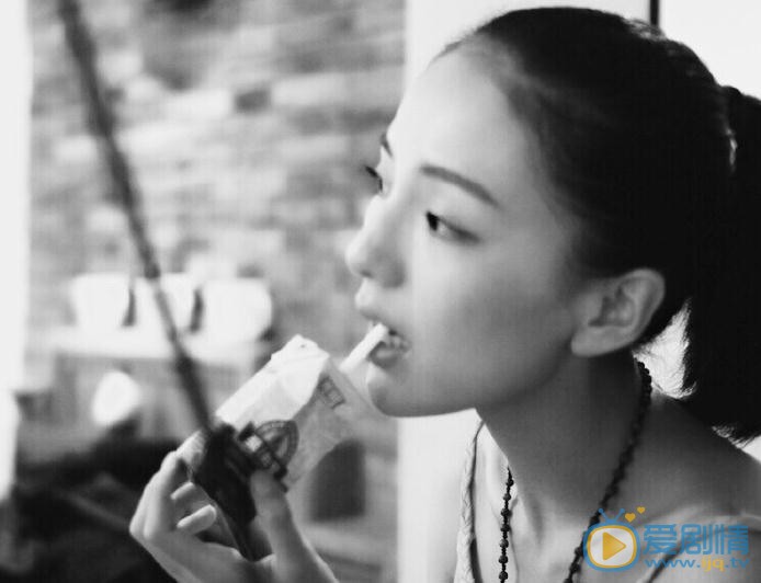 姜冰洁生活照 姜冰洁高清写真_姜冰洁高清剧照
