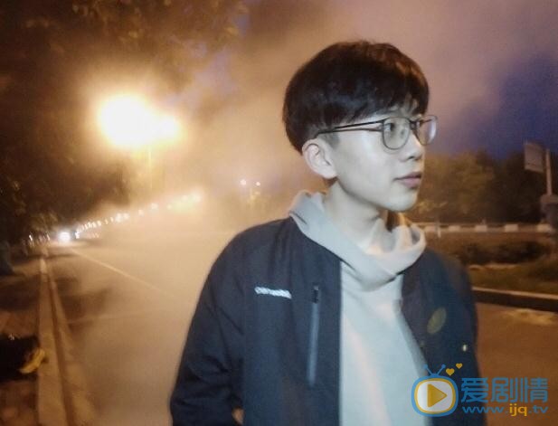 费启鸣可爱照 费启鸣高清写真_费启鸣高清剧照