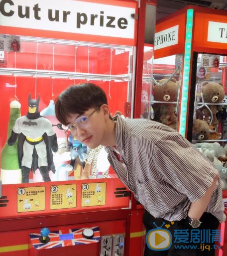 费启鸣生活照 费启鸣高清写真_费启鸣高清剧照