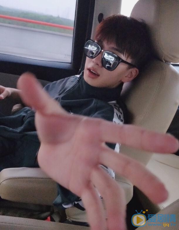 费启鸣生活照 费启鸣高清写真_费启鸣高清剧照