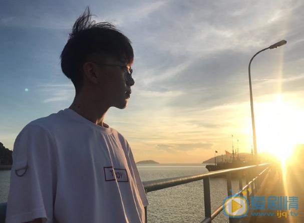 费启鸣生活照 费启鸣高清写真_费启鸣高清剧照