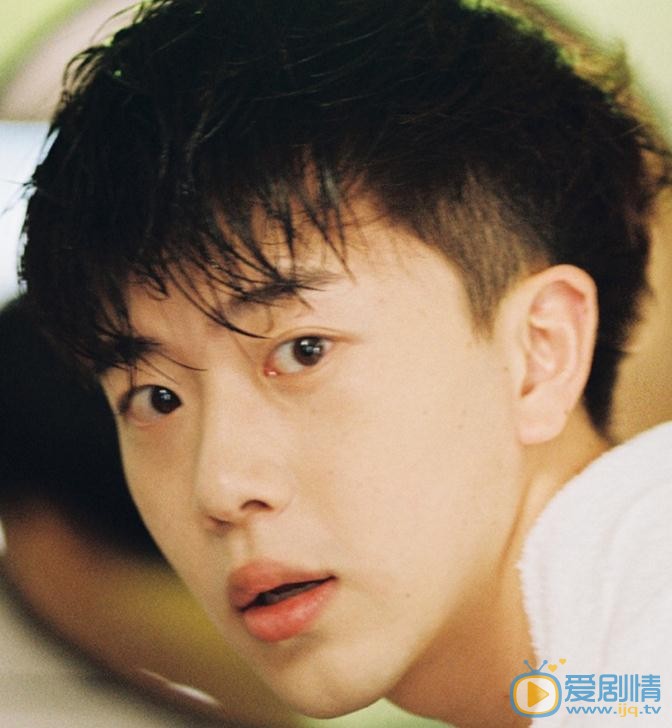 费启鸣清凉写真 费启鸣高清写真_费启鸣高清剧照