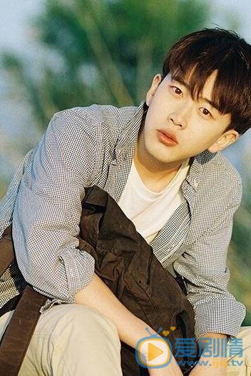 费启鸣旅游写真 费启鸣高清写真_费启鸣高清剧照