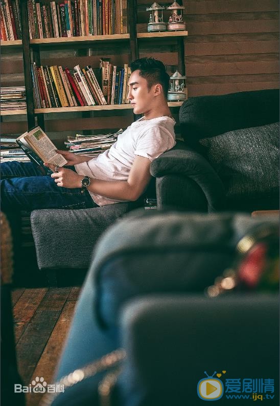 李东翰街拍大片 李东翰高清写真_李东翰高清剧照