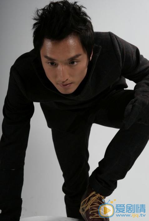 李东翰早期写真照 李东翰高清写真_李东翰高清剧照