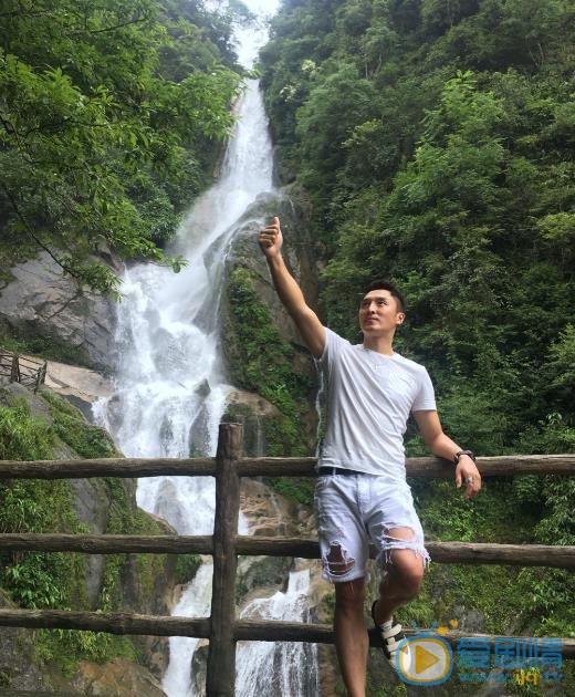 李东翰旅行大片 李东翰高清写真_李东翰高清剧照