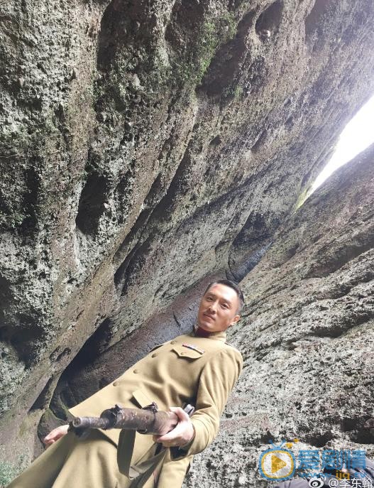 李东翰片场照 李东翰高清写真_李东翰高清剧照
