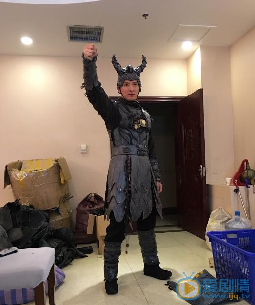 李东翰片场照 李东翰高清写真_李东翰高清剧照
