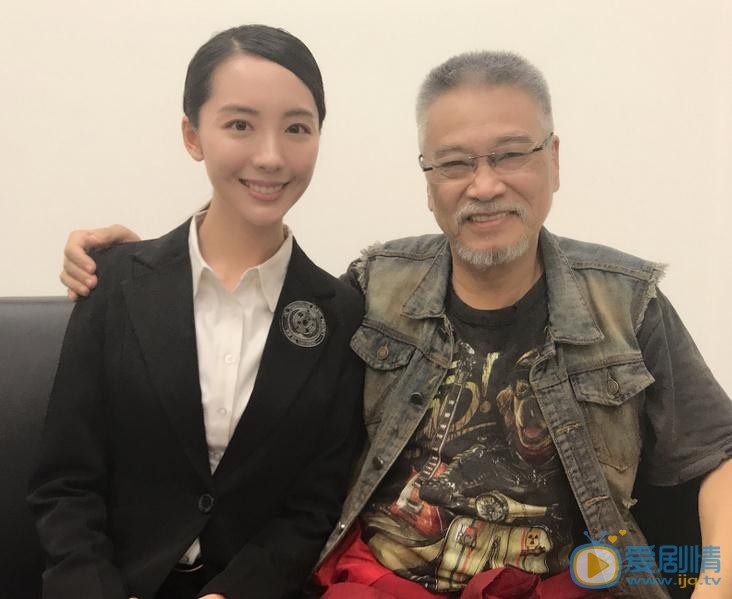 陶珞依与人合照 陶珞依高清写真_陶珞依高清剧照