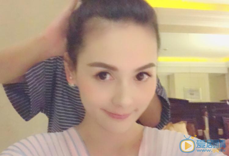 王奕心生活照 王奕心高清写真_王奕心高清剧照