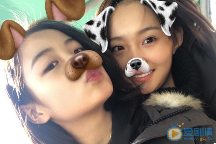 李庚希《同学两亿岁》剧照 李庚希高清写真_李庚希高清剧照