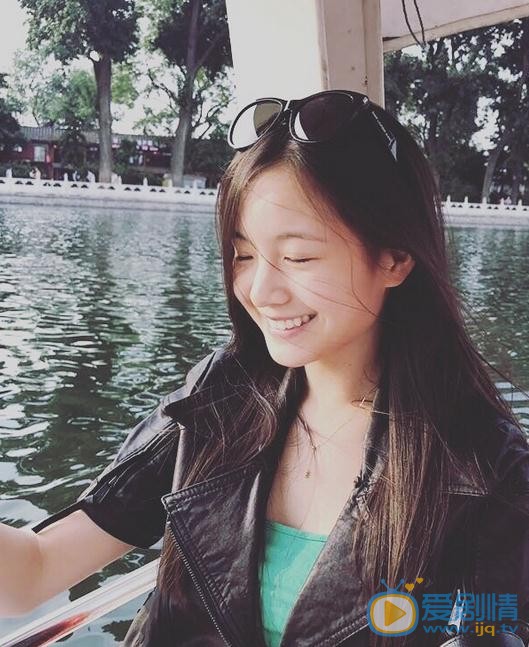 李庚希生活照 李庚希高清写真_李庚希高清剧照