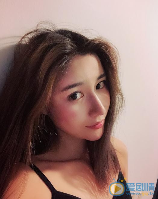 华雯生活照 华雯高清写真_华雯高清剧照