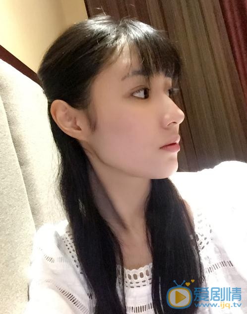 华雯生活照 华雯高清写真_华雯高清剧照