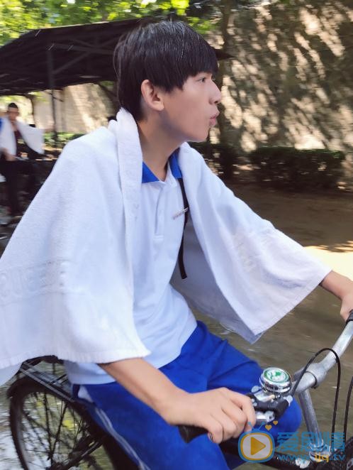 李砚片场照 李砚高清写真_李砚高清剧照