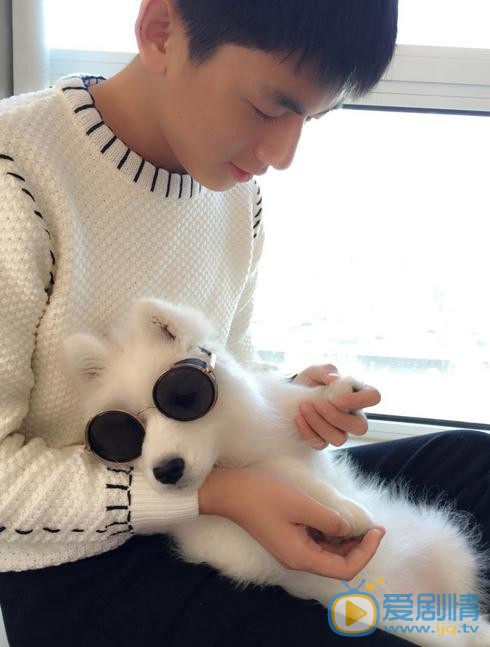 李砚生活照 李砚高清写真_李砚高清剧照